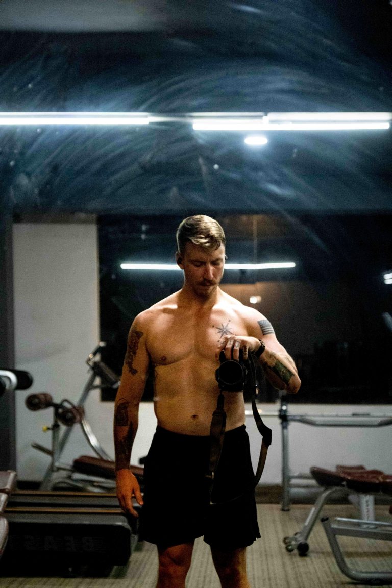 Is It Better to Work Out Alone or With a Partner
