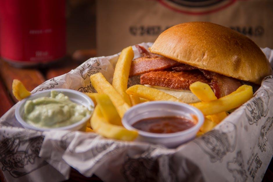 Should Cheat Meals Be Encouraged During a Weight Loss Program