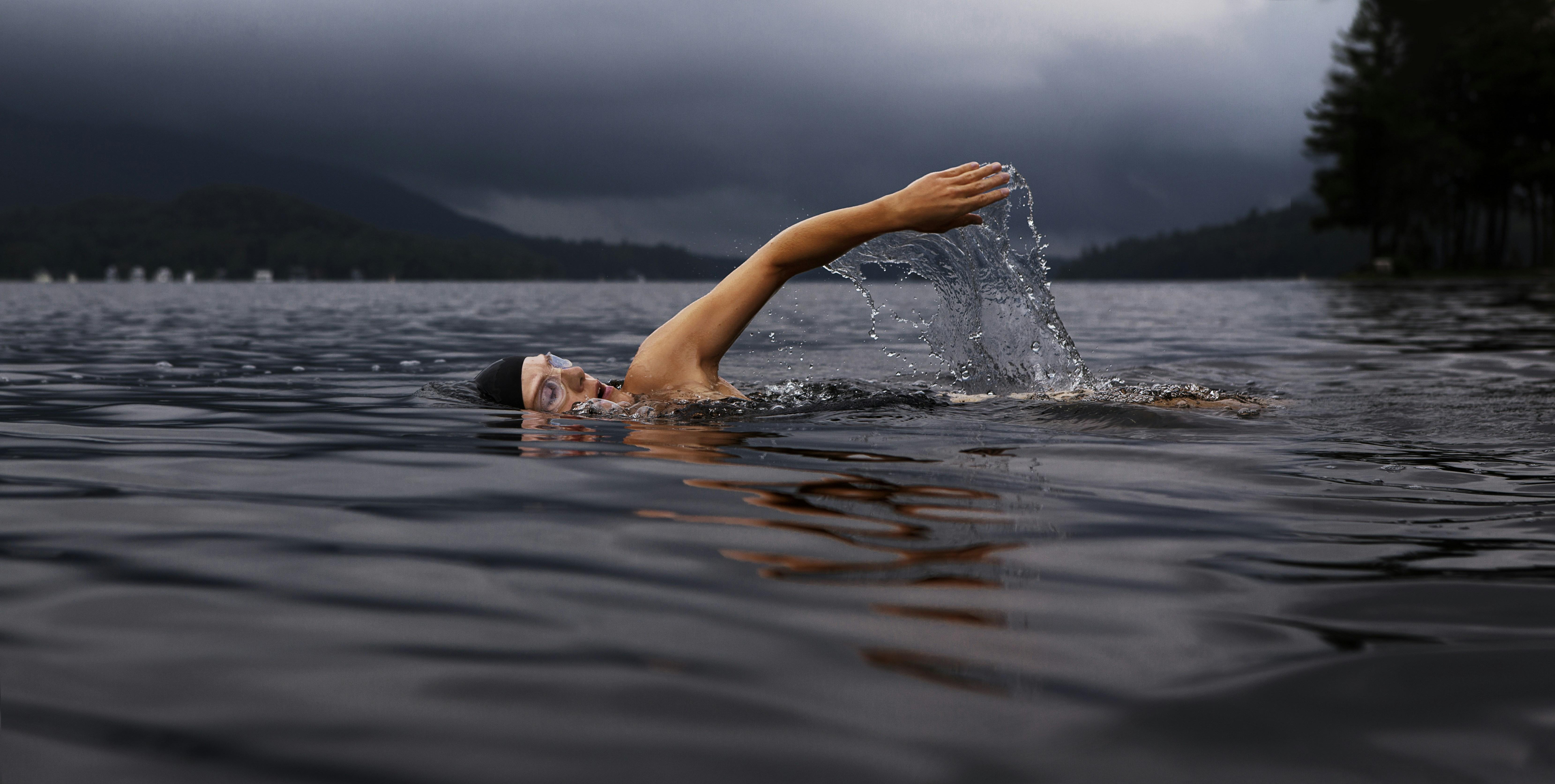 The Science Behind Swimming and Cardiovascular Health