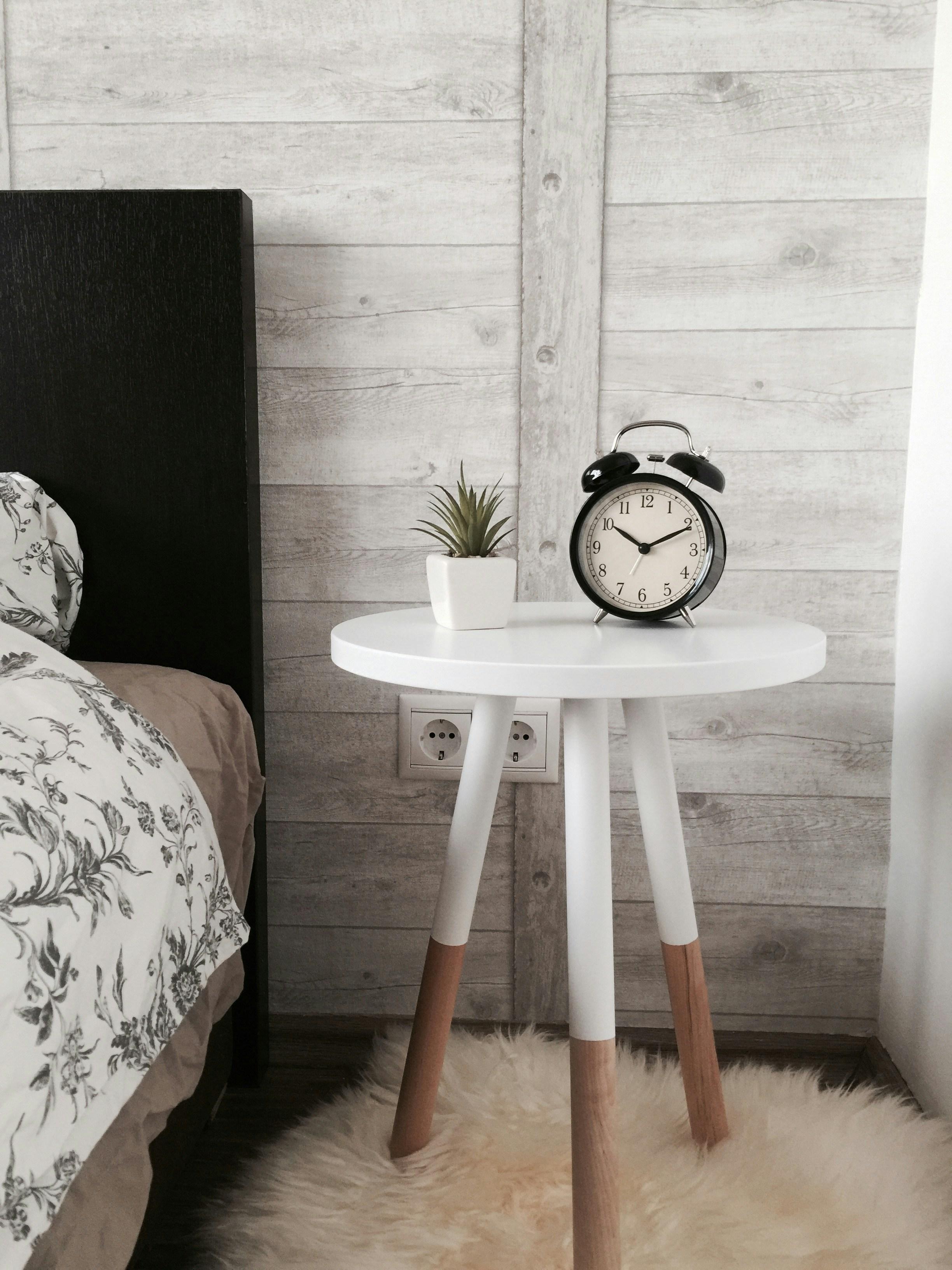 From Restless ⁢Nights​ to Restorative Sleep:⁢ Strategies for⁣ Enhancing Sleep Quality