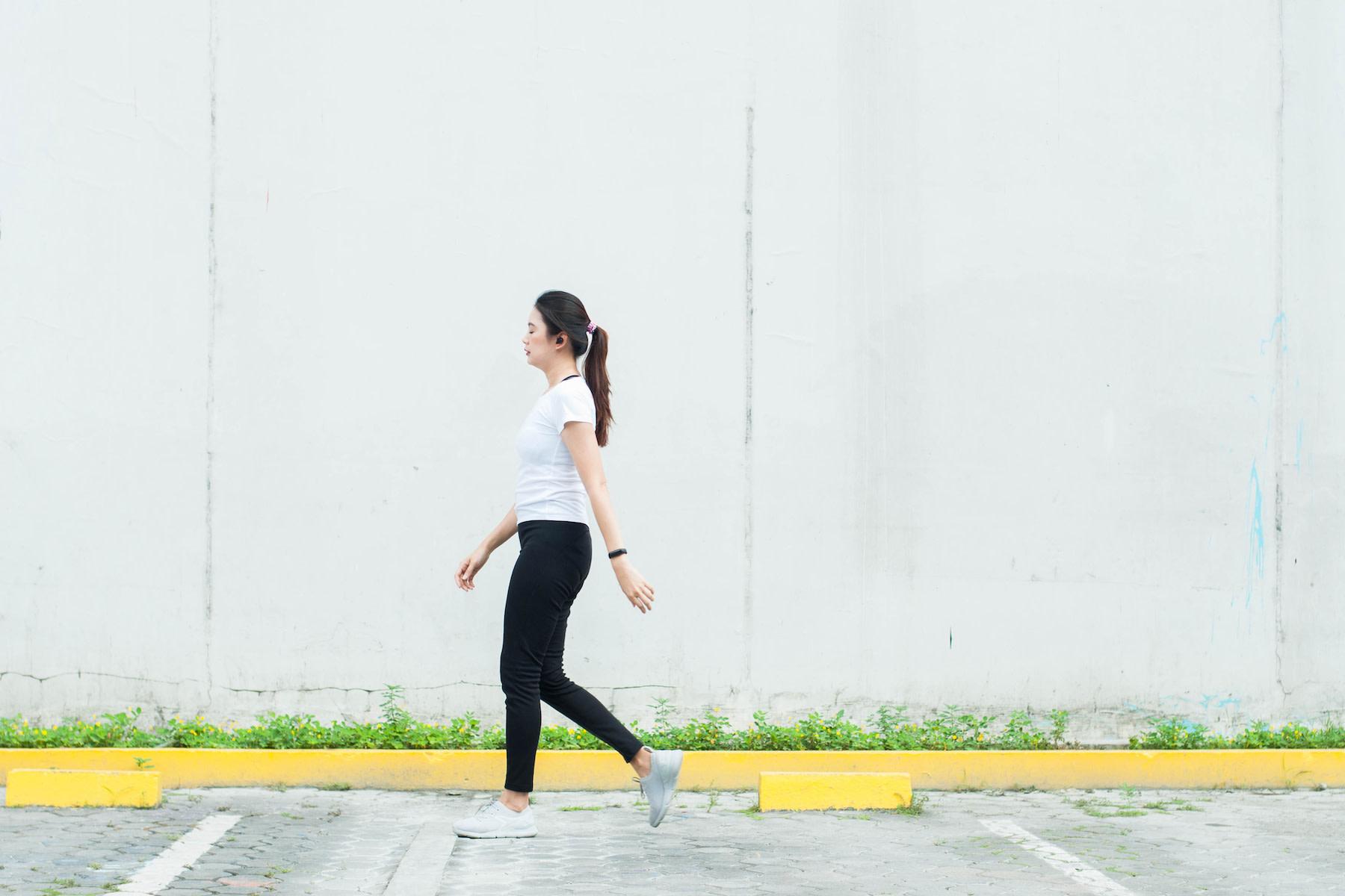 Mindful Miles How Walking Fosters Mental Clarity and Stress Reduction